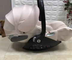 CYBEX Cloud T Plus i-Size autósülés 0+ csoport (0-13 kg)